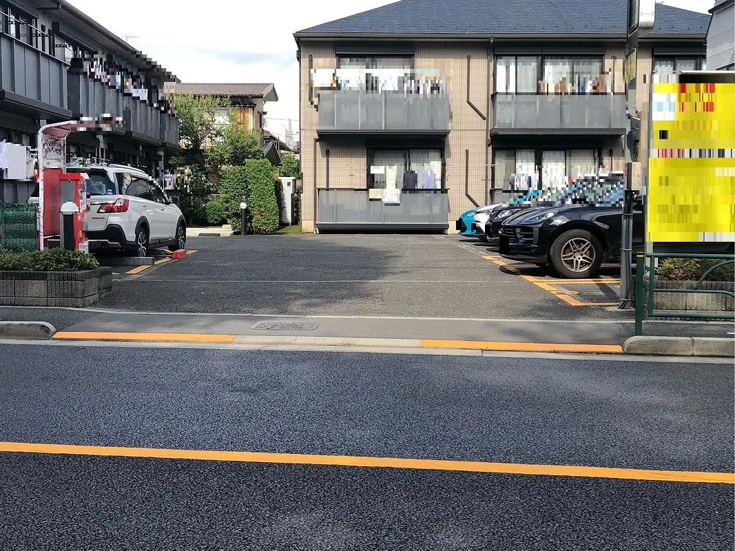 杉並区松庵３丁目　月極駐車場